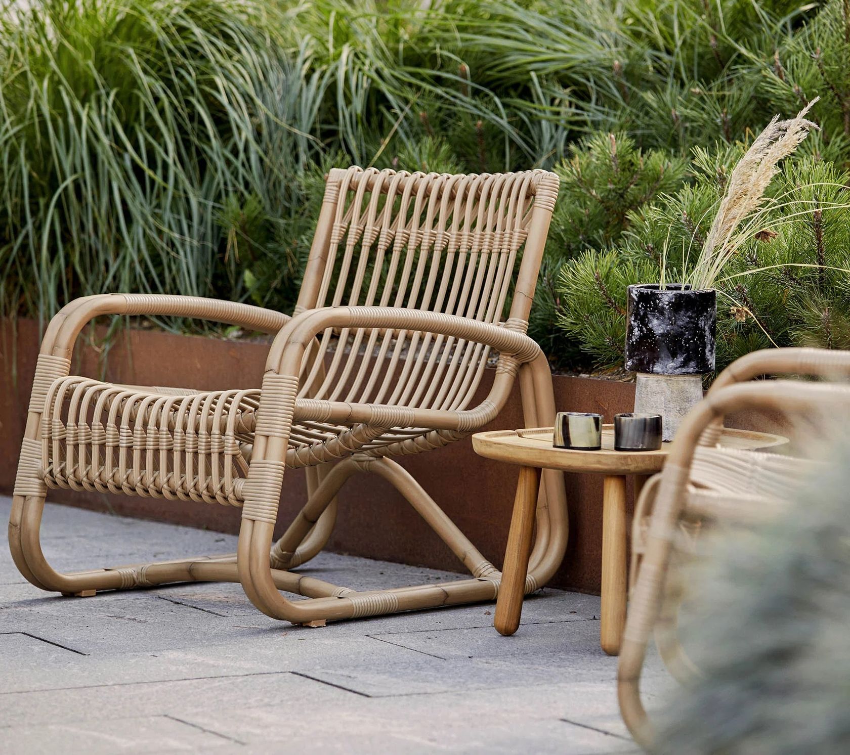 Cane-line Curve collection (Lounge chair)