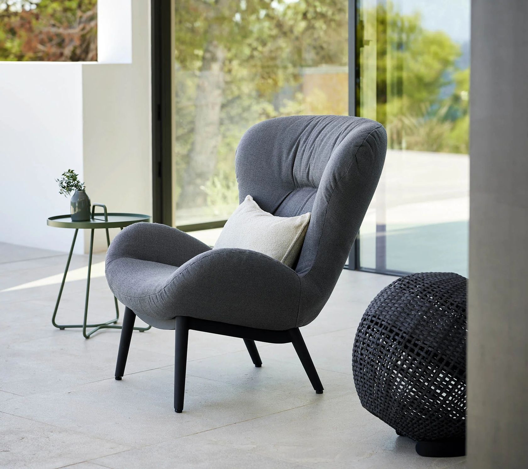 Cane-line Serene collection (Lounge chair)