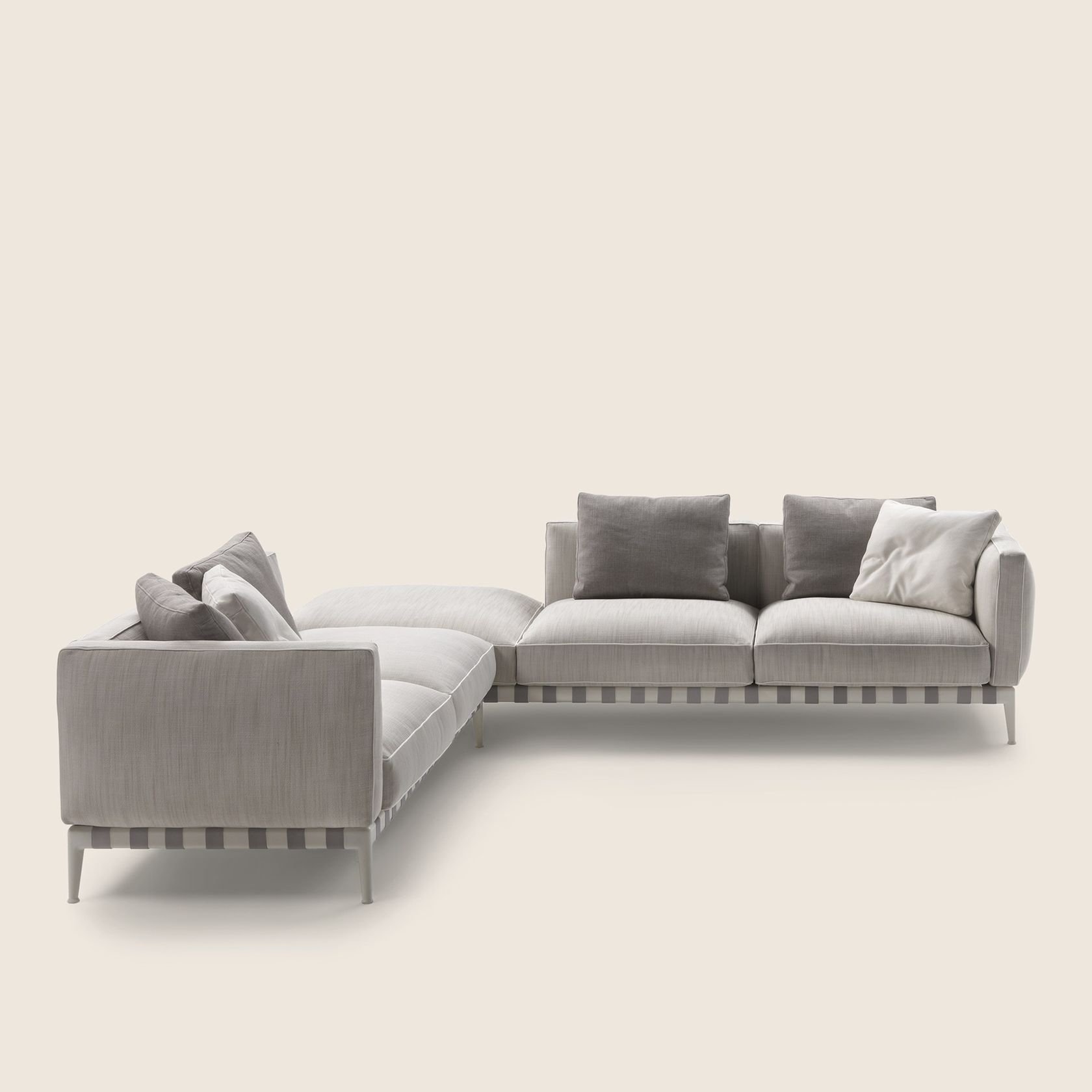 Flexform Atlante collection (Outdoor sofa)