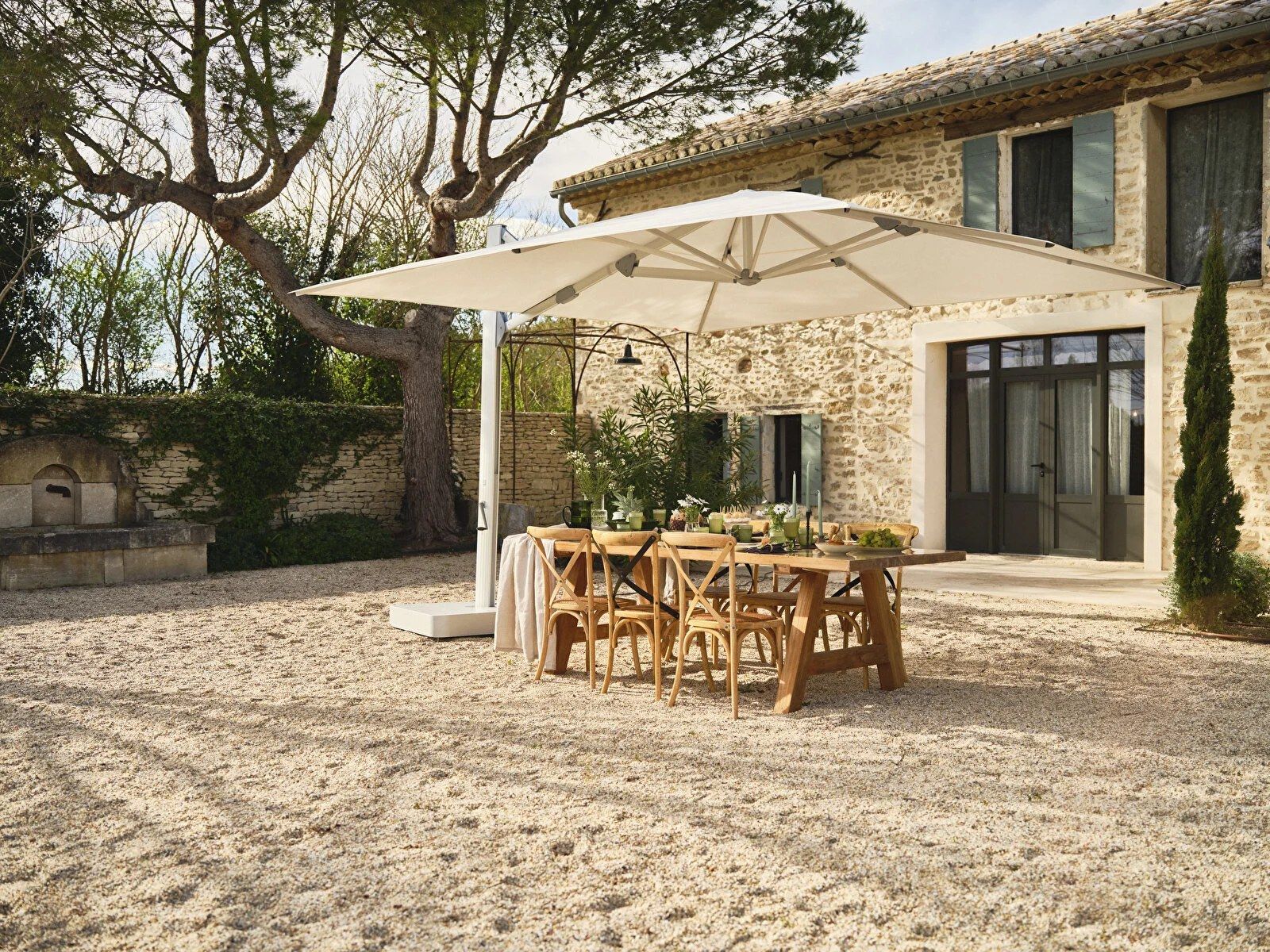 Glatz Ambiente Nova collection (Cantilever parasol)
