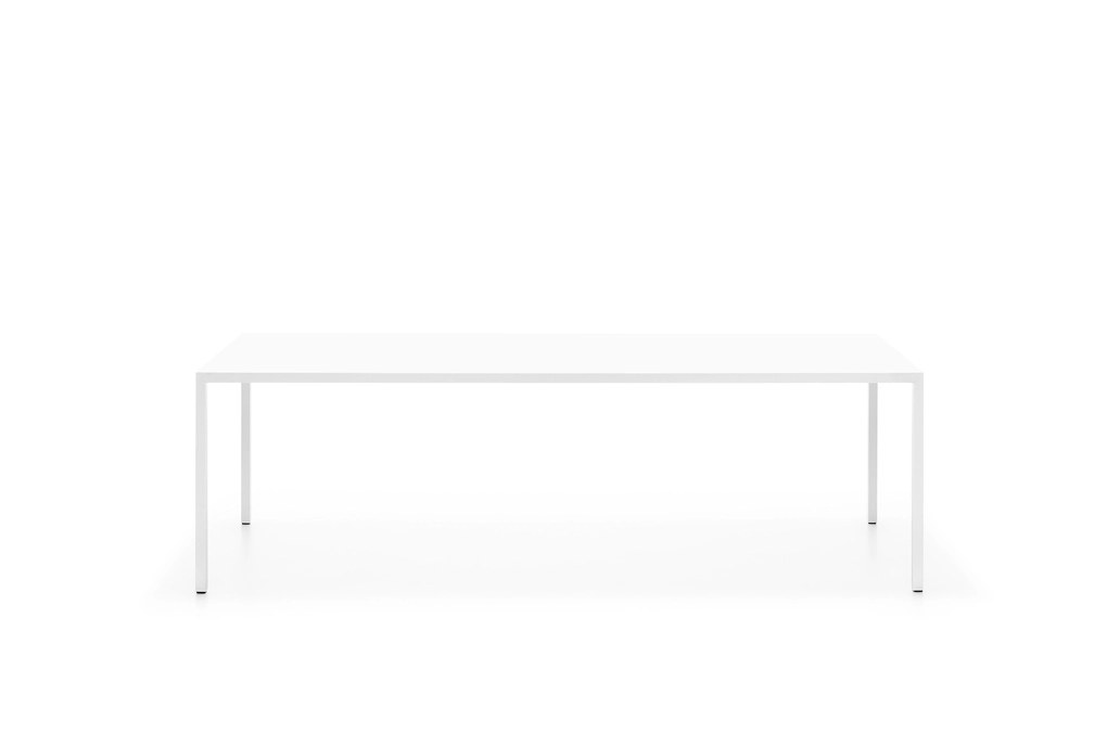MDF Italia Tense collection (Dining tables)