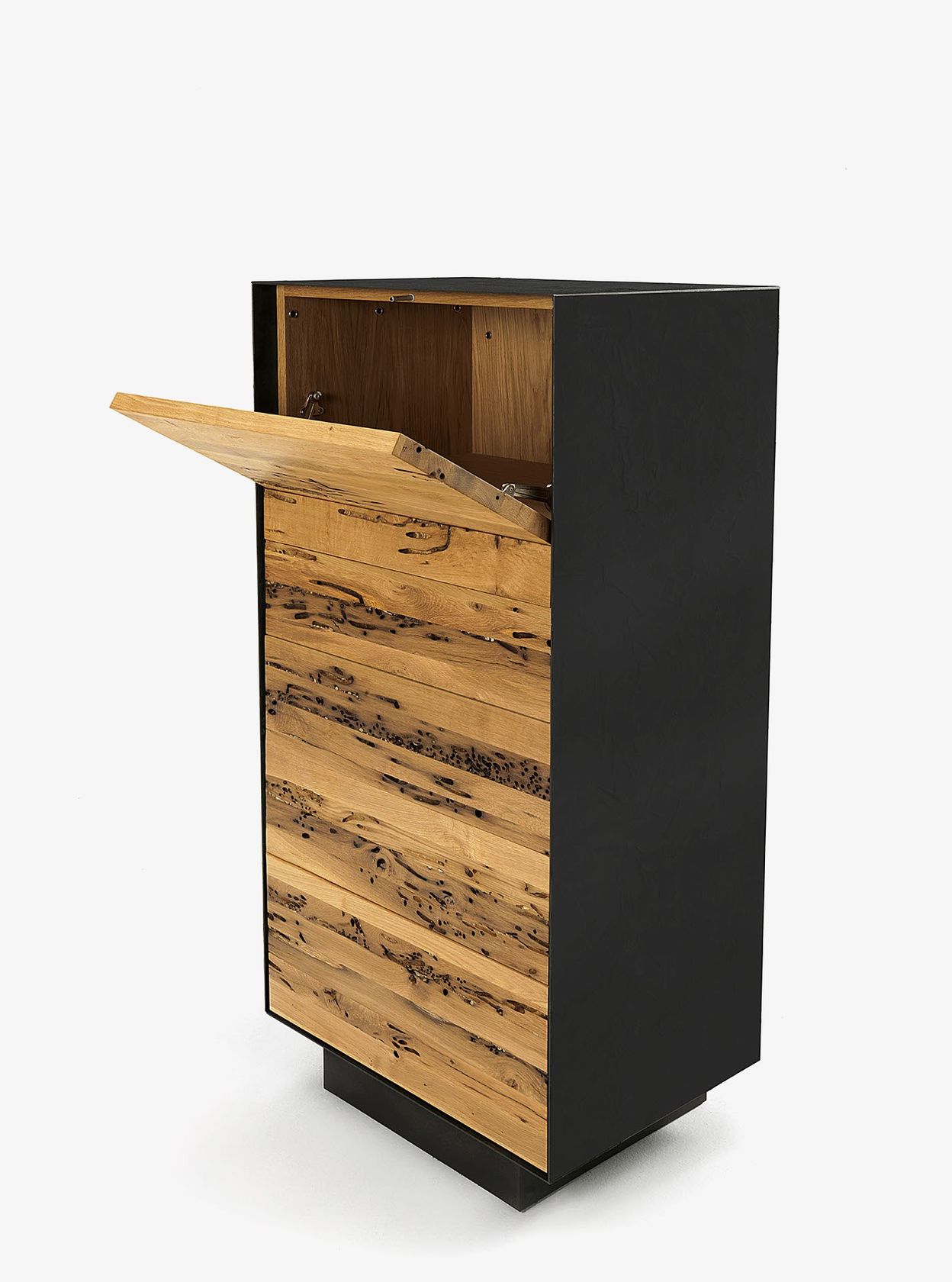 Riva 1920 Rialto collection (Storage)