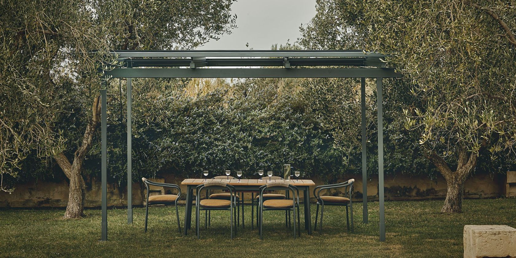 Unopiu Meridienne collection (Pergola)