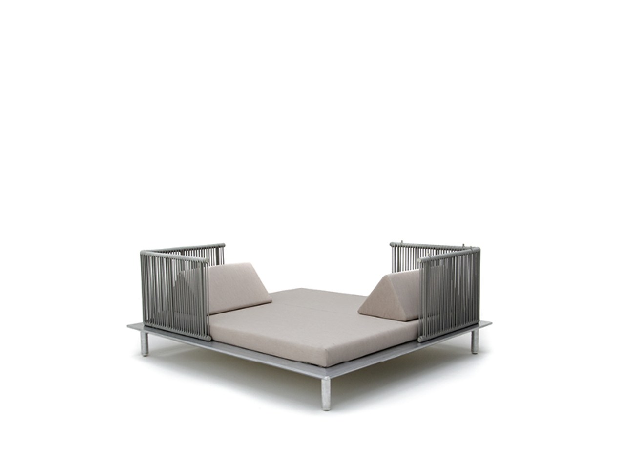 Varaschin Sunmoon collection (Daybed)