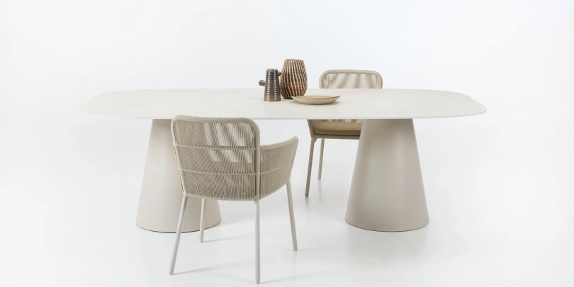 Vincent Sheppard Sandro collection (Dining tables)